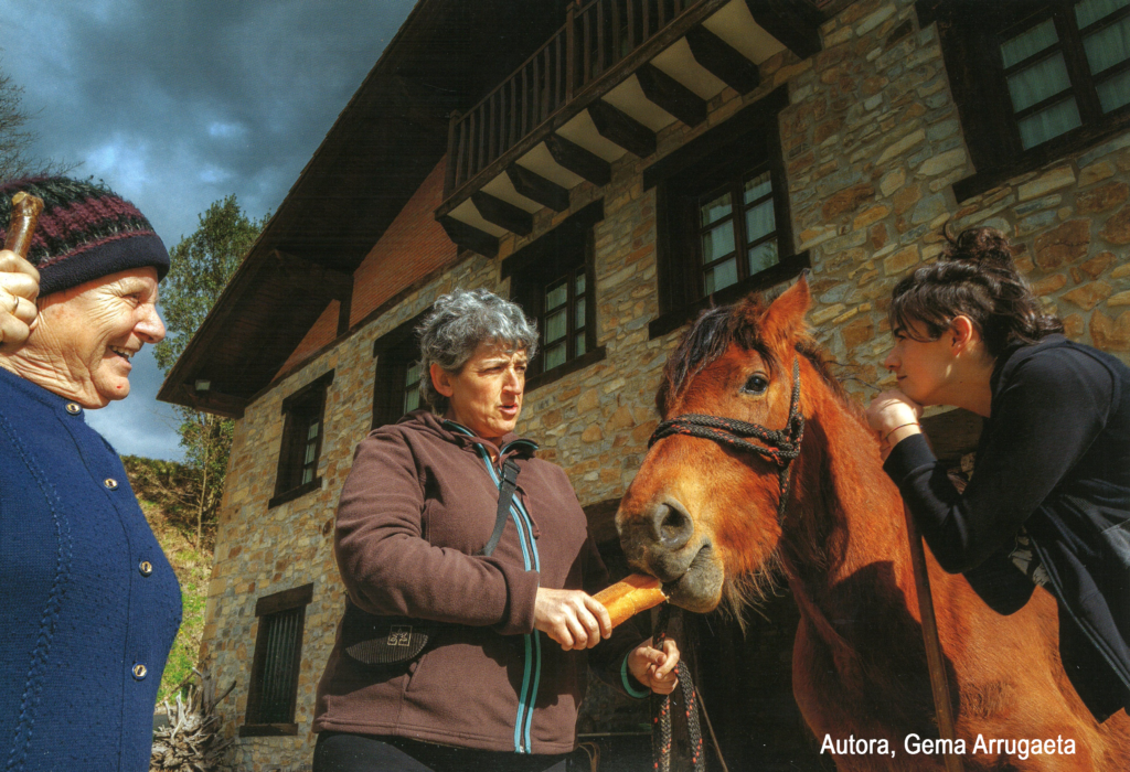 El 78% de las mujeres baserritarras desarrolla labores de producción