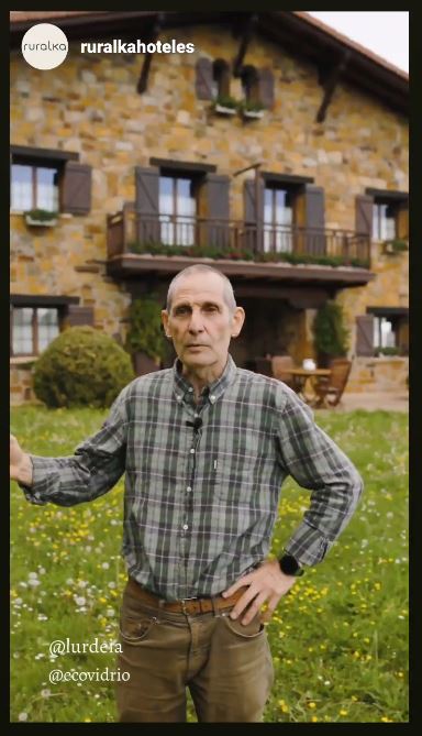 SAT LURKOI, Busturiako EKOLUReko bazkidea, RURALKAk bere lan profesionalagatik aintzatetsi du.