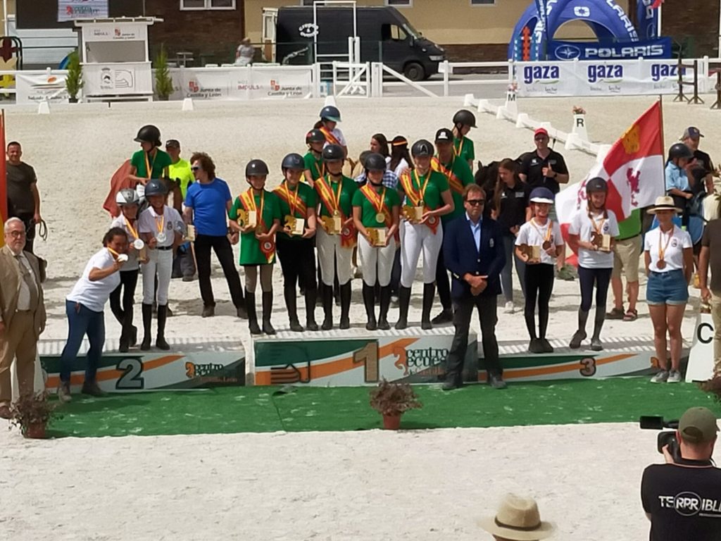 POTTOKA ARRAZA GARBIA, DESAGERTZEKO ZORIAN EGOTETIK ESPAINIAKO TXAPELDUN IZATERA